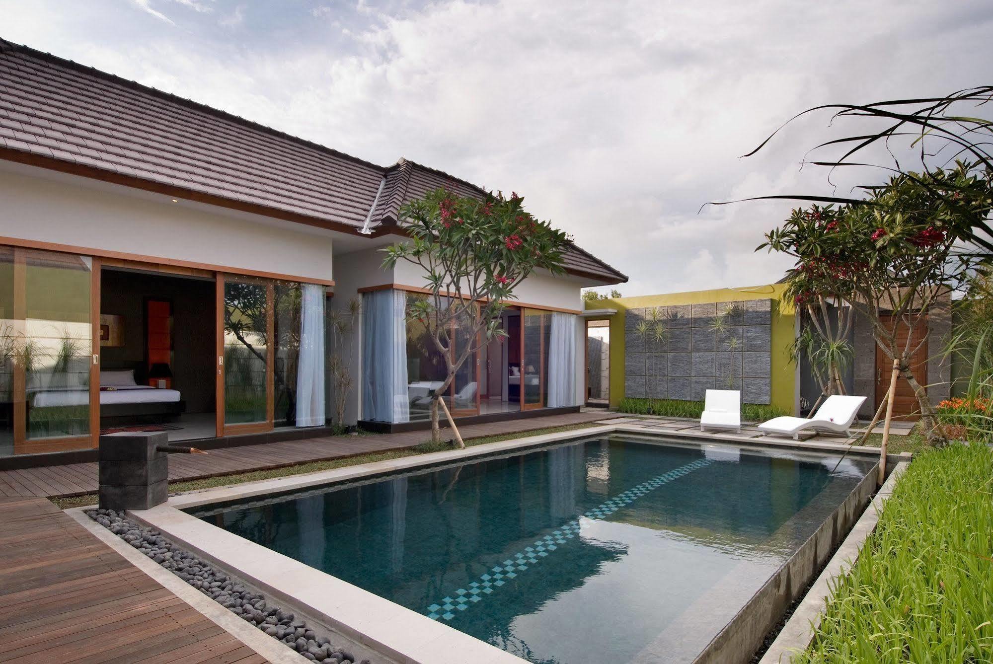 Bali Swiss Villa Seminyak  Exterior photo